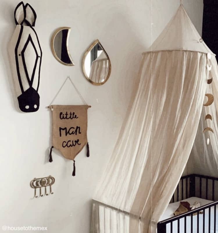 Zebra dierenhoofd babykamer