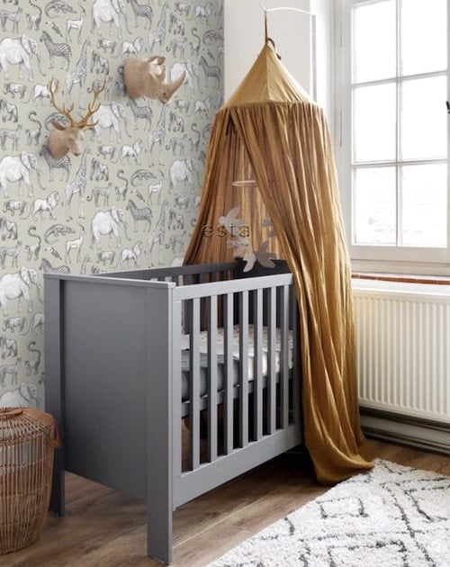 groen behang jungle babykamer