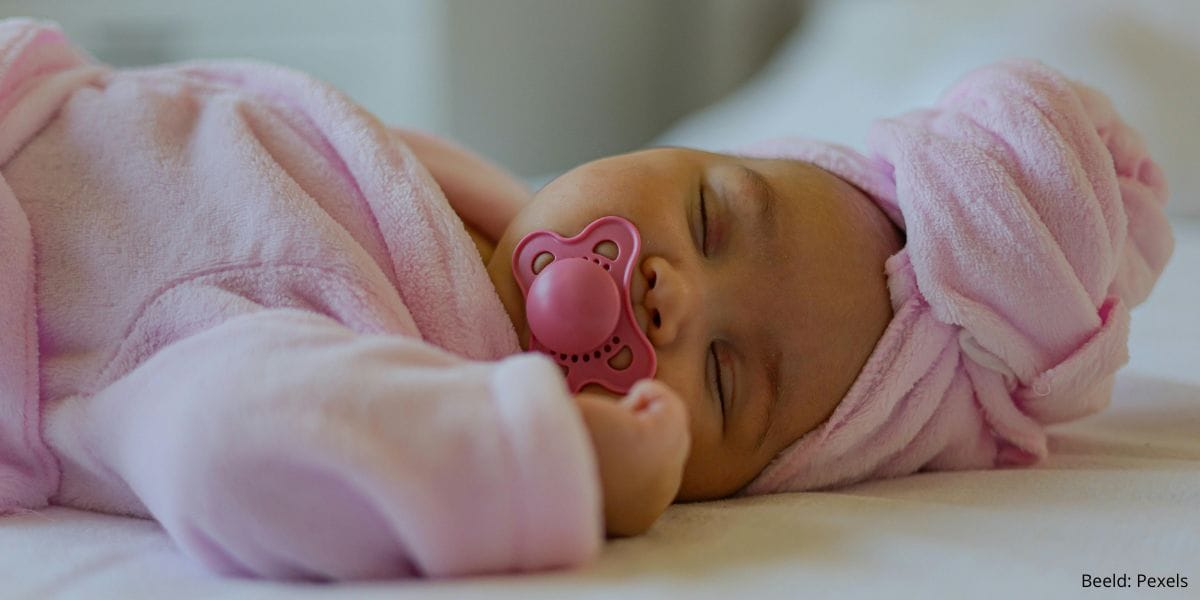 slaapt je baby moeilijk